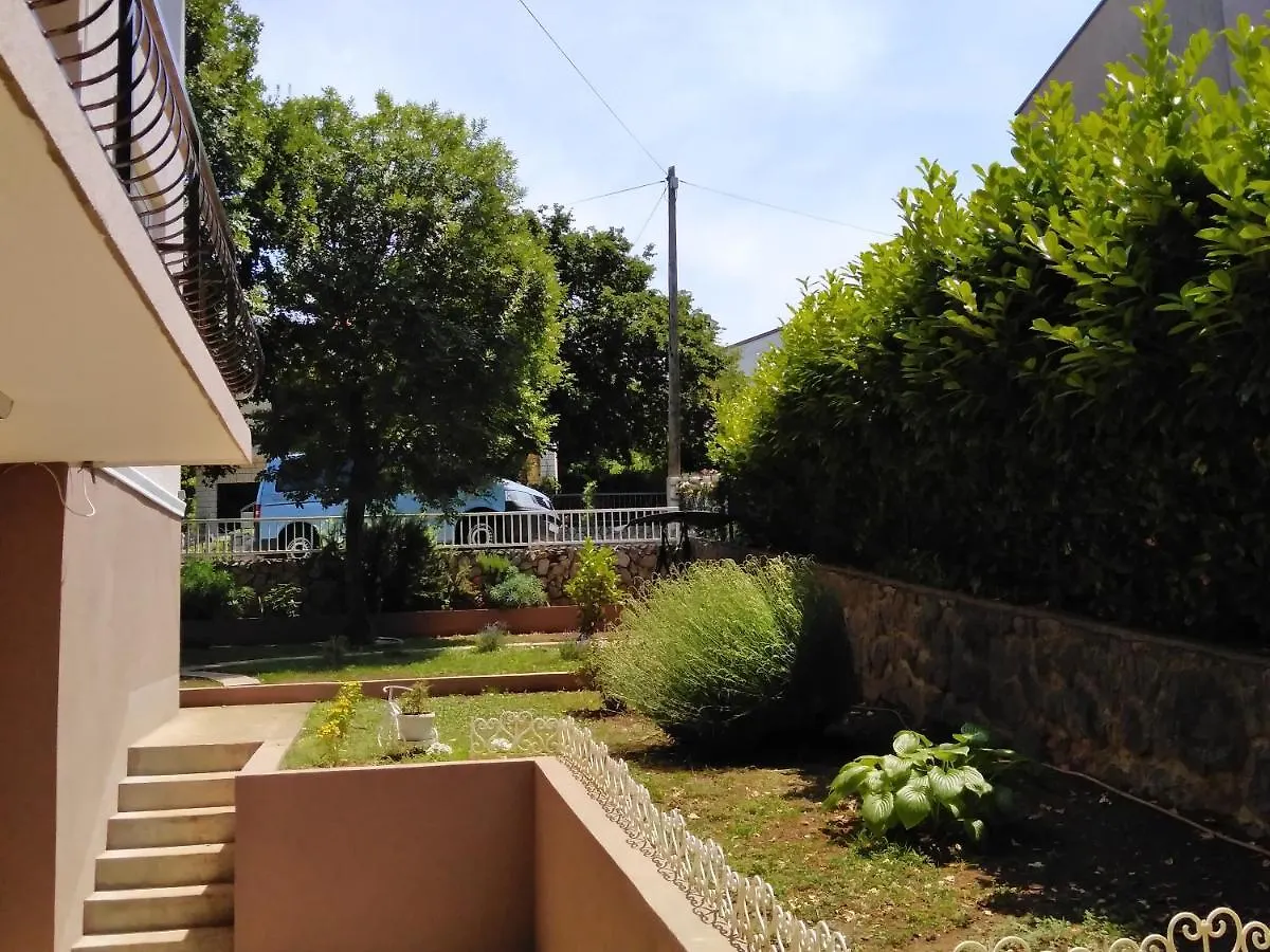 Apartments Sabo Kraljevica