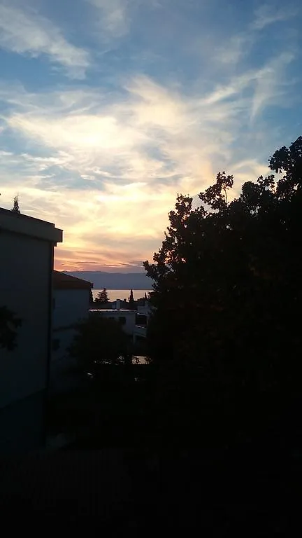 Apartments Sabo Kraljevica